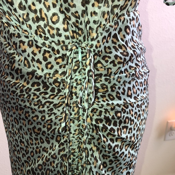 EYWASOULS GREEN 100% ‘CHIFFON’ LEOPARD PRINT - Picture 4 of 16
